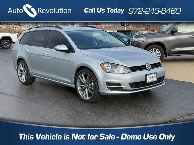 more details - volkswagen golf sportwagen