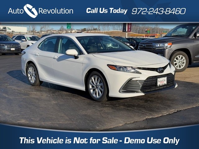 more details - toyota camry