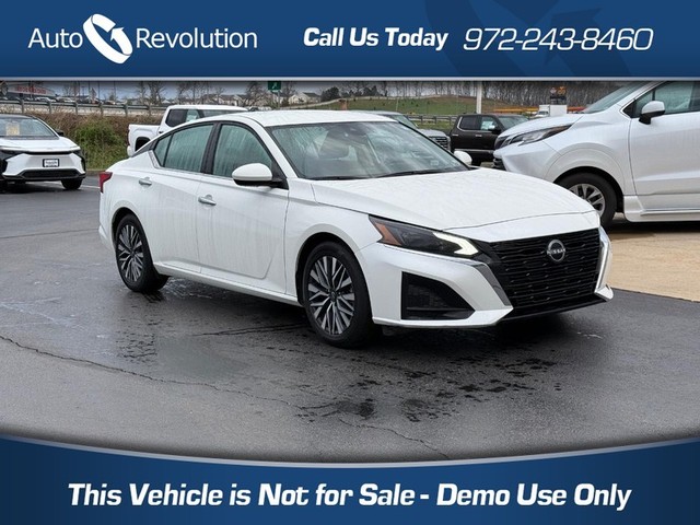 more details - nissan altima