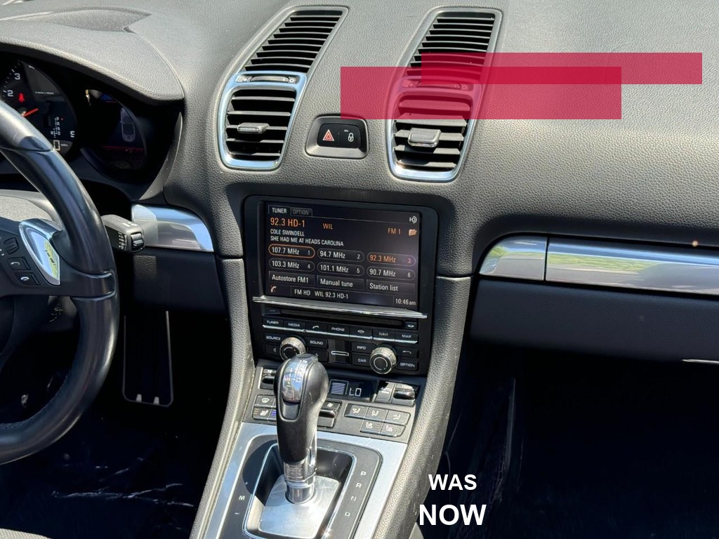 Acura ILX Vehicle Full-screen Gallery Image 18