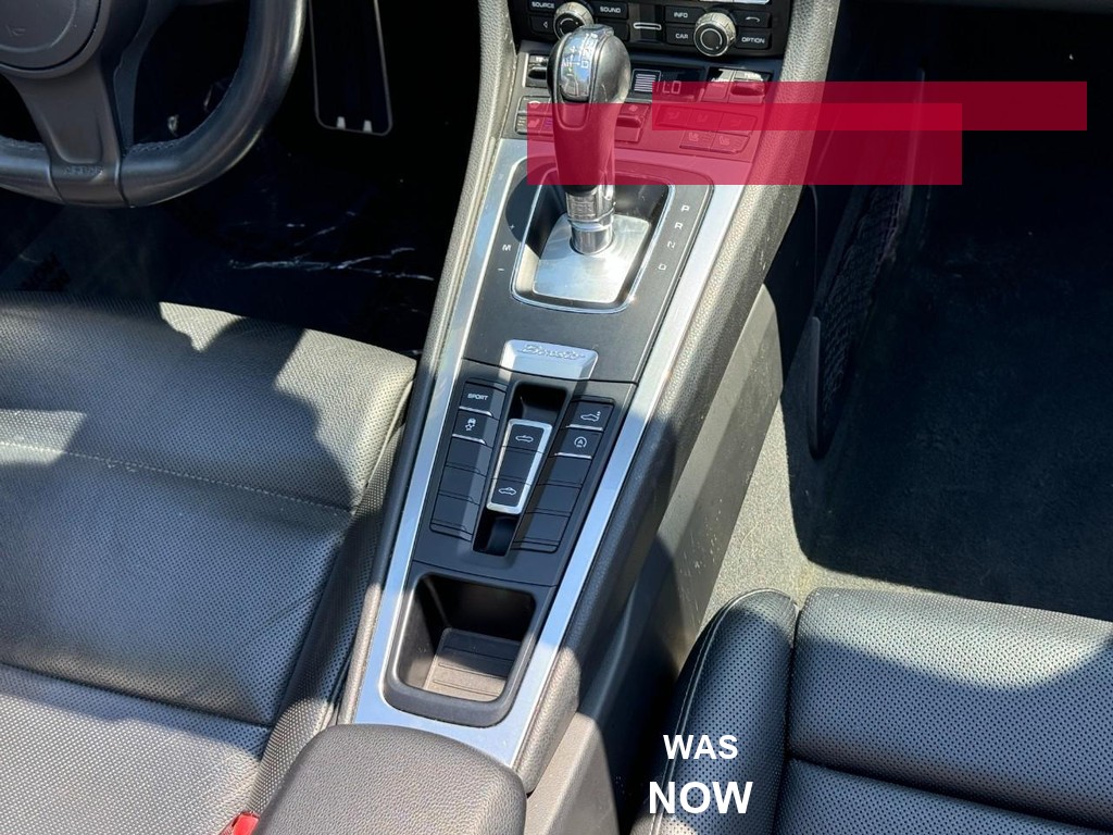 Acura ILX Vehicle Full-screen Gallery Image 19