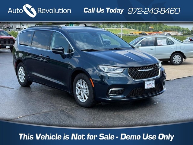 more details - chrysler pacifica