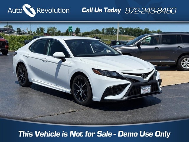 more details - toyota camry