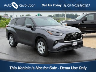 Toyota Highlander LE - Farmers Branch TX