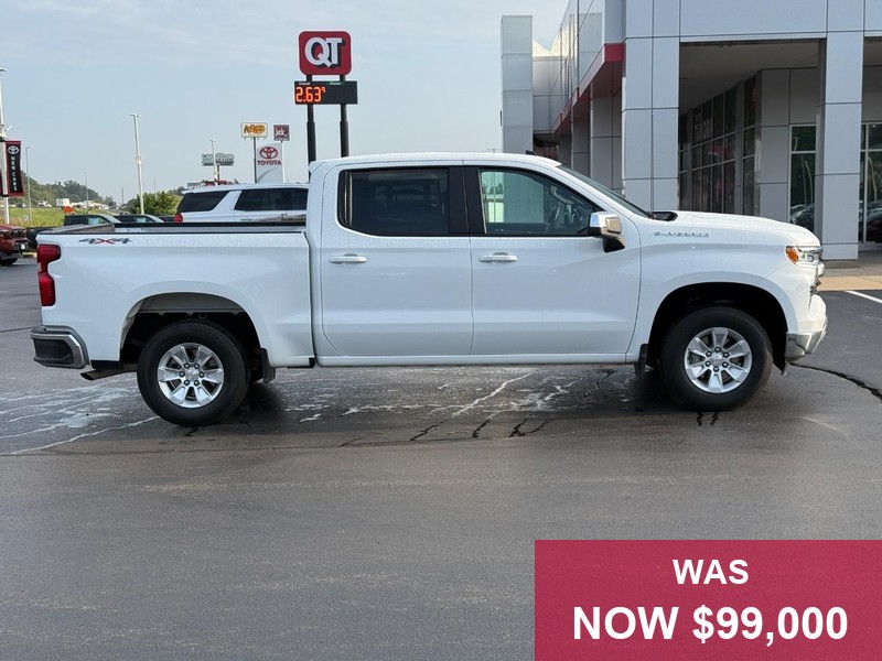 Chevrolet Silverado 1500 Vehicle Full-screen Gallery Image 02