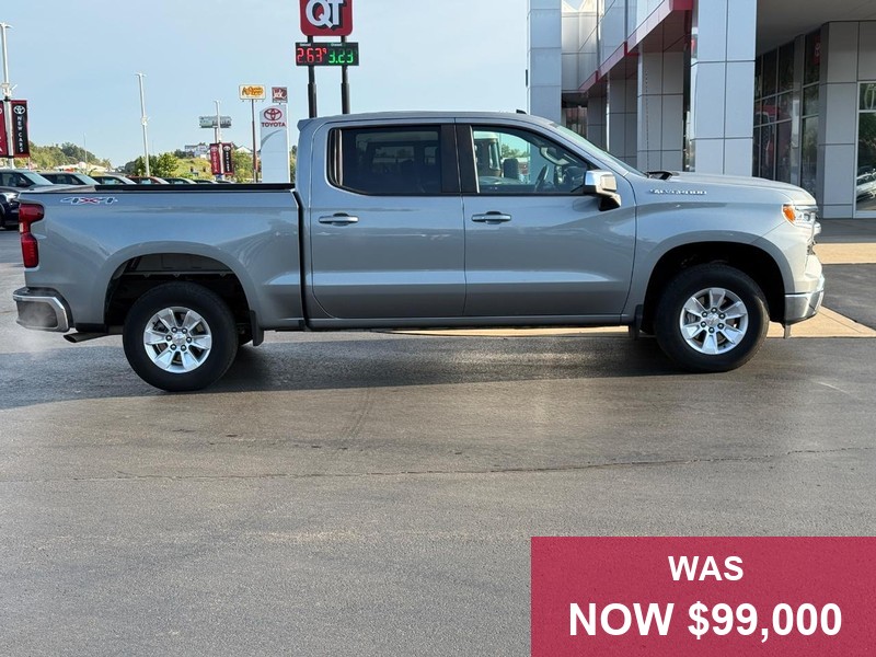 Chevrolet Silverado 1500 Vehicle Full-screen Gallery Image 02