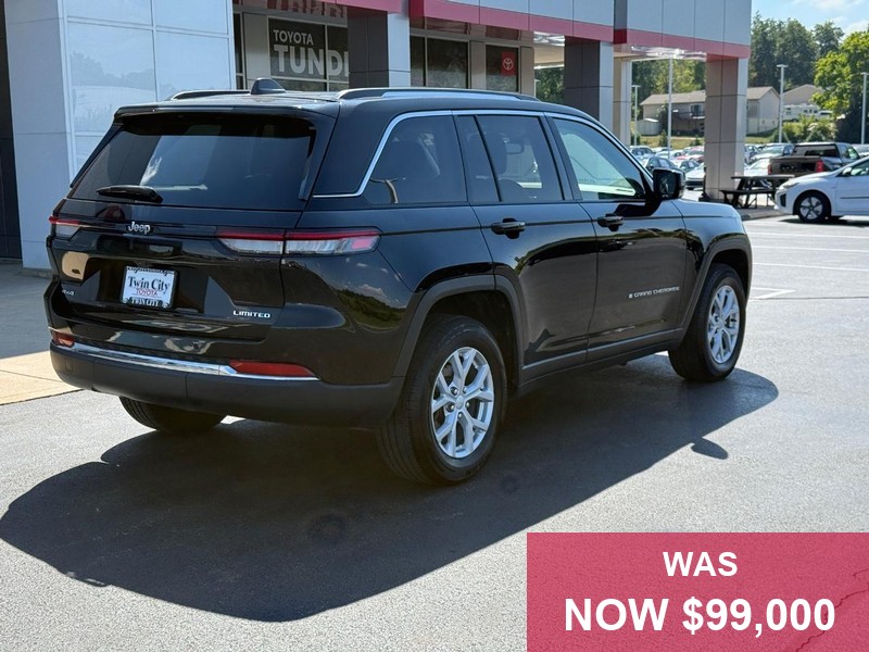 Jeep Grand Cherokee Vehicle Full-screen Gallery Image 03