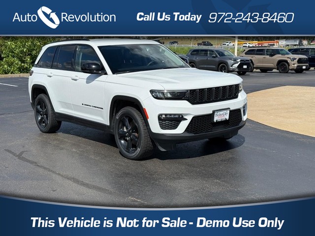 more details - jeep grand cherokee