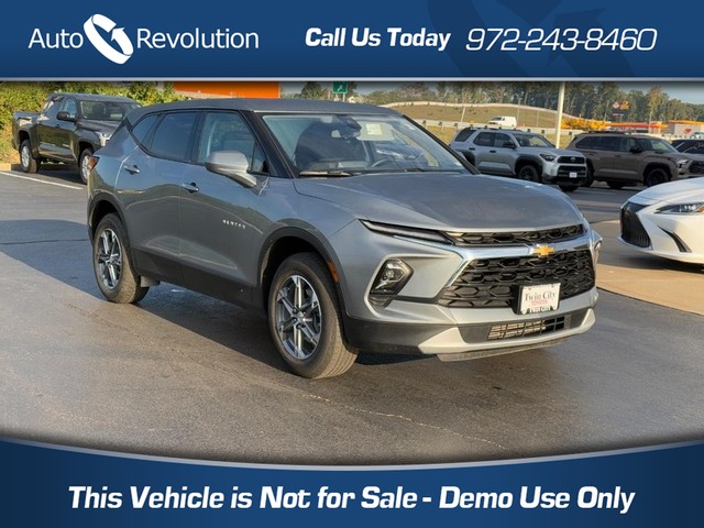 more details - chevrolet blazer