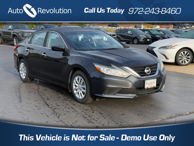 more details - nissan altima