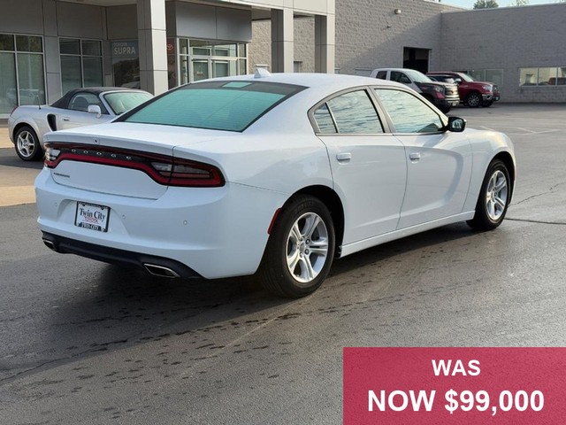 Dodge Charger Vehicle Full-screen Gallery Image 03