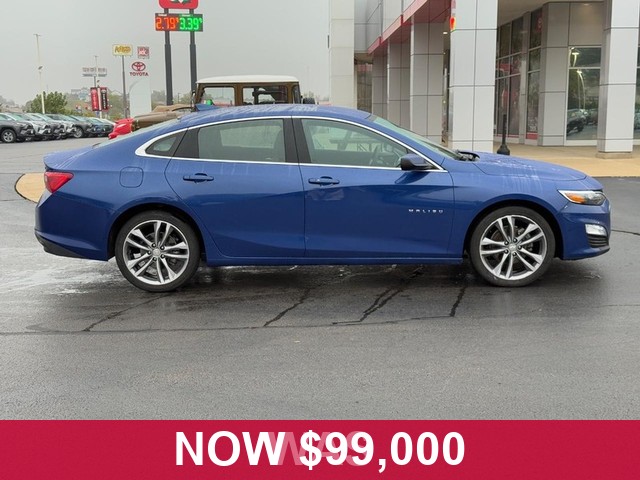 Chevrolet Malibu Vehicle Full-screen Gallery Image 02