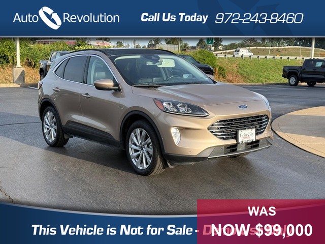 2021 Ford Escape Titanium's photo