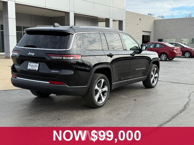 Jeep Grand Cherokee L Vehicle Full-screen Gallery Image 03