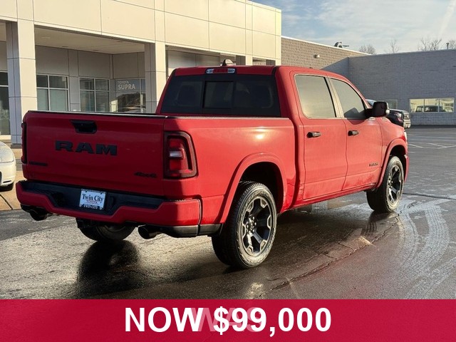 Ram 1500 Vehicle Full-screen Gallery Image 03