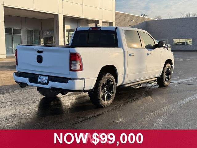 Ram 1500 Vehicle Full-screen Gallery Image 03