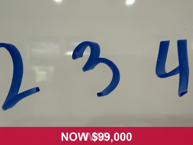 Subaru Crosstrek Vehicle Full-screen Gallery Image 03