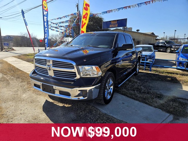 Toyota Corolla Cross Vehicle Full-screen Gallery Image 06