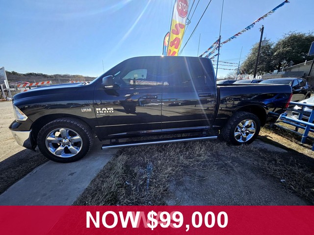 Toyota Corolla Cross Vehicle Full-screen Gallery Image 07