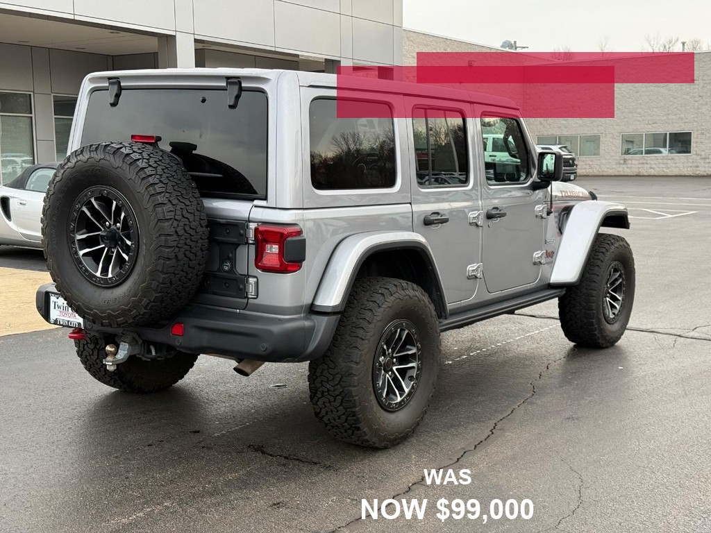 Jeep Wrangler Unlimited Vehicle Full-screen Gallery Image 03