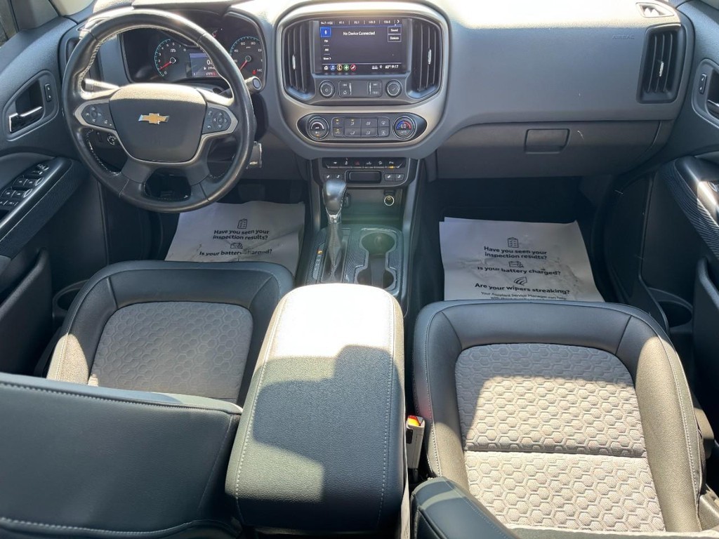 Chevrolet Colorado Vehicle Full-screen Gallery Image 11