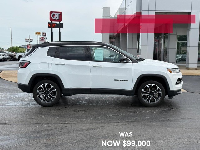 Jeep Compass Vehicle Full-screen Gallery Image 02