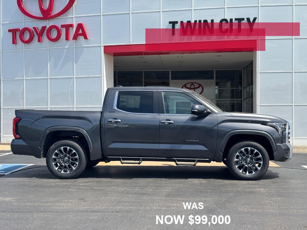 Toyota Tundra 4WD Vehicle Full-screen Gallery Image 02