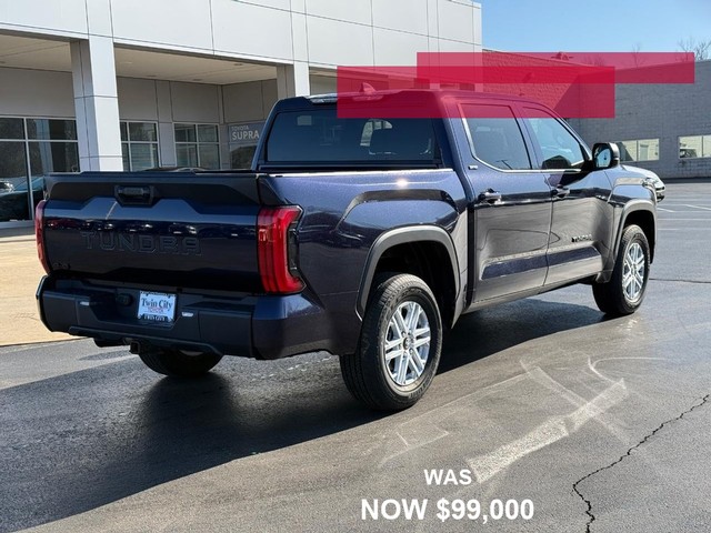 Toyota Tundra 4WD Vehicle Full-screen Gallery Image 03