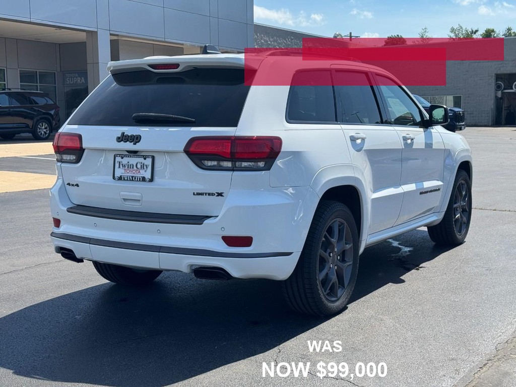 Jeep Grand Cherokee Vehicle Full-screen Gallery Image 03