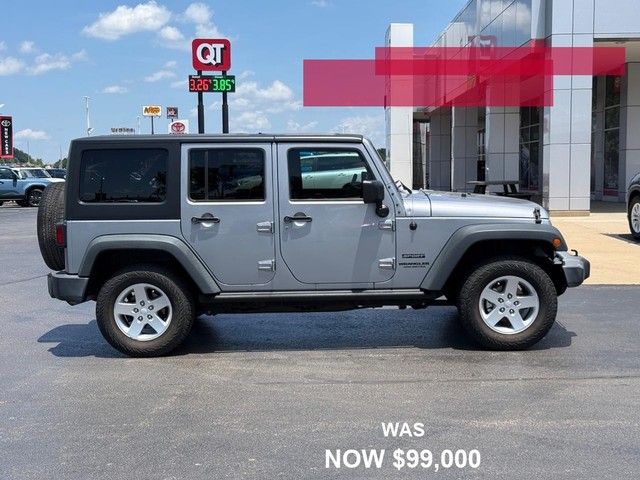 Jeep Wrangler Unlimited Vehicle Full-screen Gallery Image 02