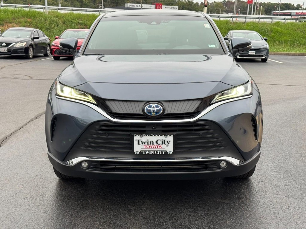 Toyota Venza Vehicle Full-screen Gallery Image 10