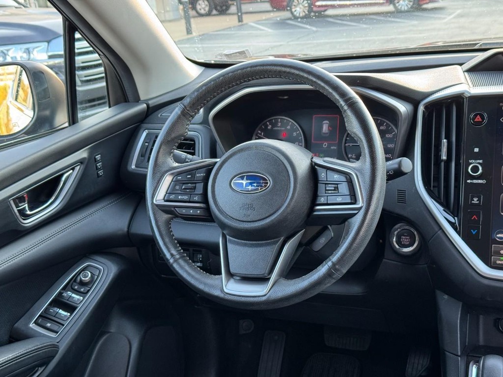 Subaru Ascent Vehicle Full-screen Gallery Image 15