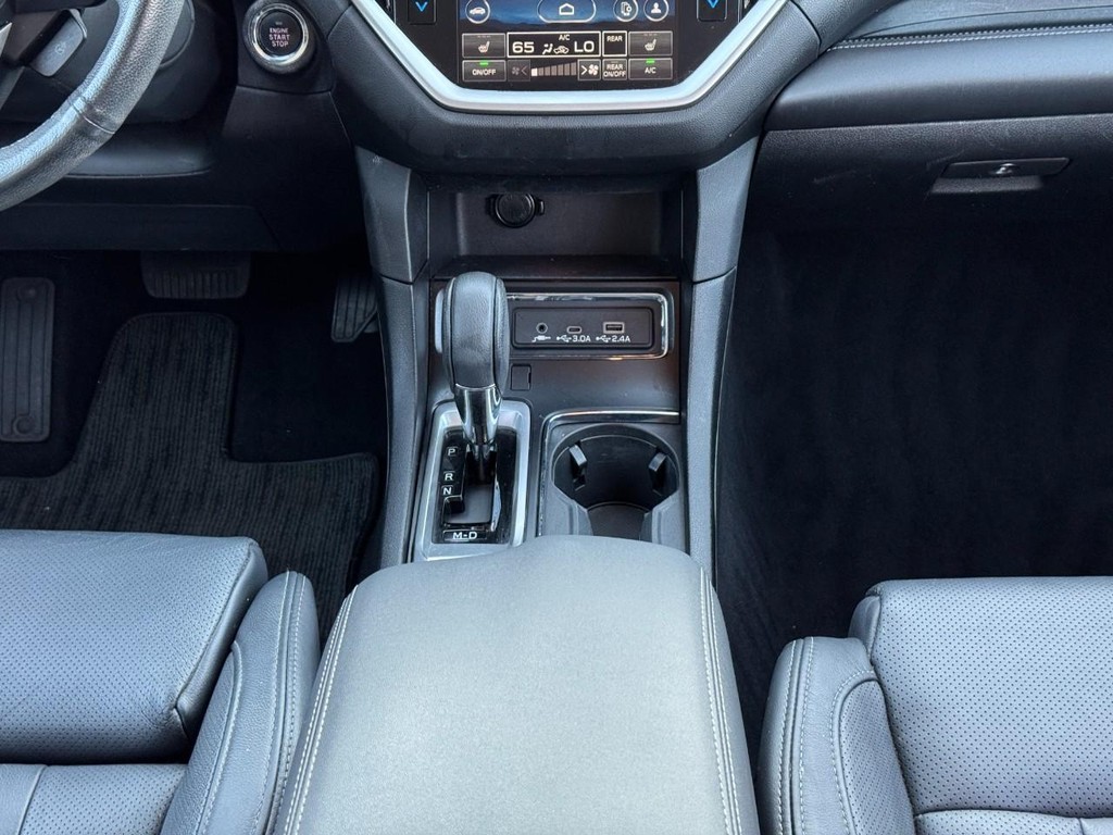 Subaru Ascent Vehicle Full-screen Gallery Image 17