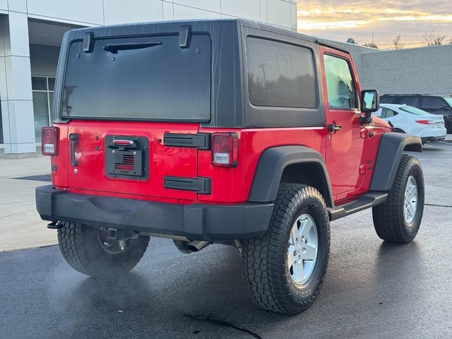 Jeep Wrangler Vehicle Full-screen Gallery Image 04