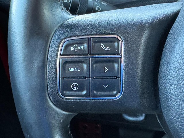 Jeep Wrangler Vehicle Full-screen Gallery Image 19