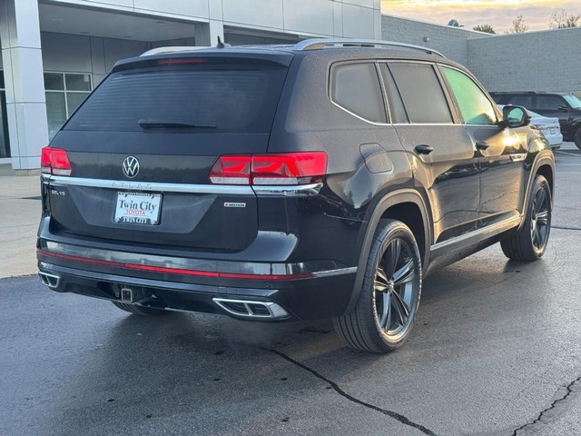 Volkswagen Atlas Vehicle Full-screen Gallery Image 04