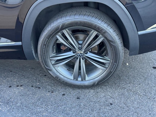 Volkswagen Atlas Vehicle Full-screen Gallery Image 10