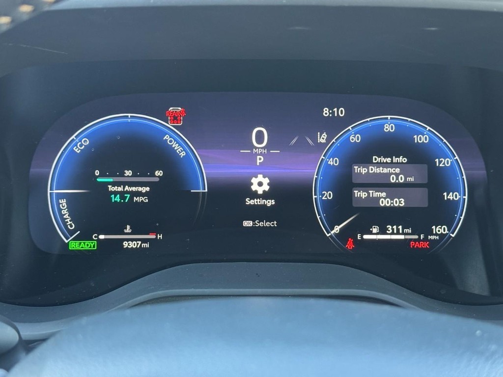 Toyota Sienna Vehicle Full-screen Gallery Image 25