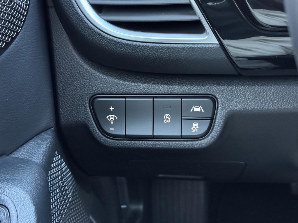 Kia Seltos Vehicle Full-screen Gallery Image 20