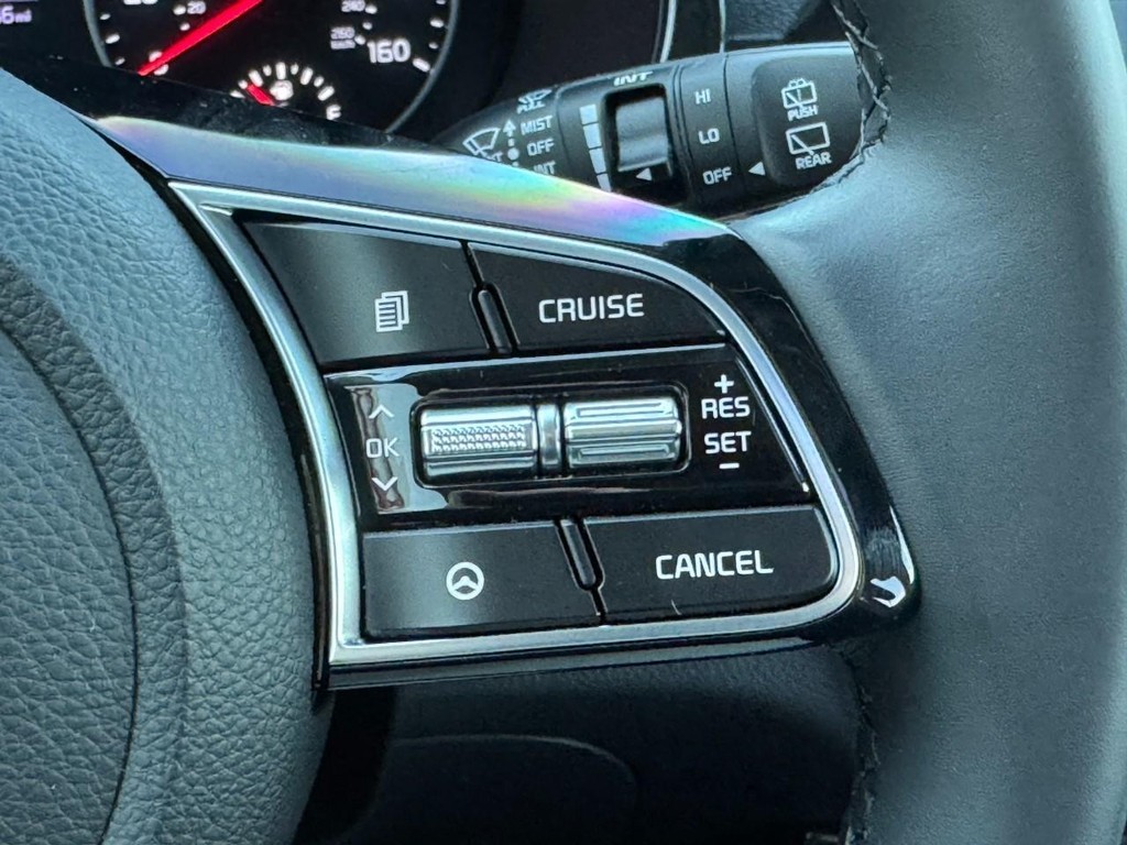 Kia Seltos Vehicle Full-screen Gallery Image 22