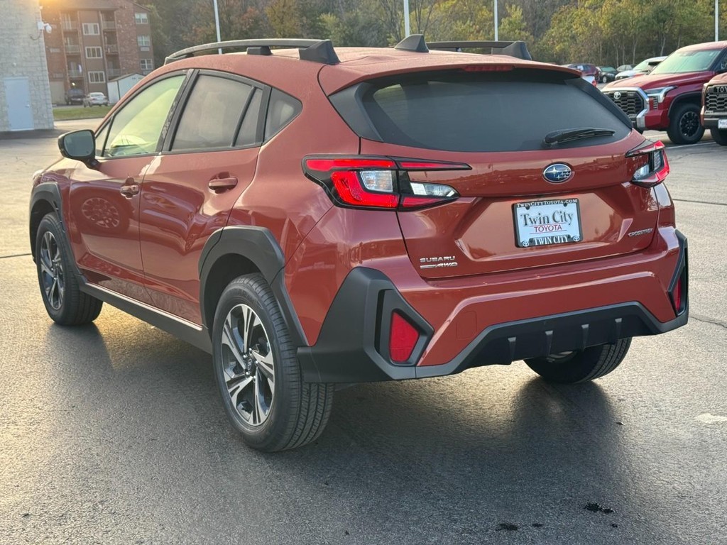 Subaru Crosstrek Vehicle Full-screen Gallery Image 08