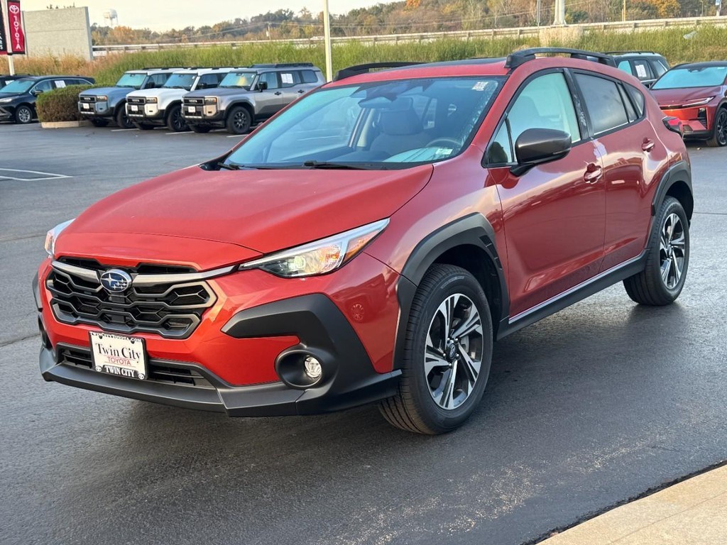 Subaru Crosstrek Vehicle Full-screen Gallery Image 10