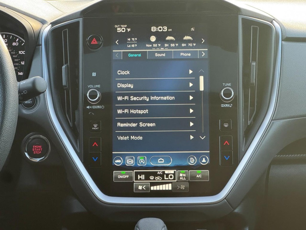 Subaru Crosstrek Vehicle Full-screen Gallery Image 16