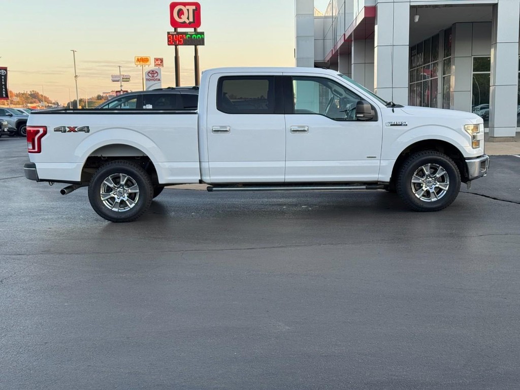Ford F-150 Vehicle Full-screen Gallery Image 02