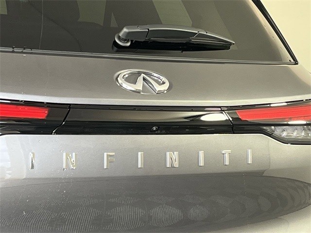 INFINITI QX60 Vehicle Full-screen Gallery Image 07