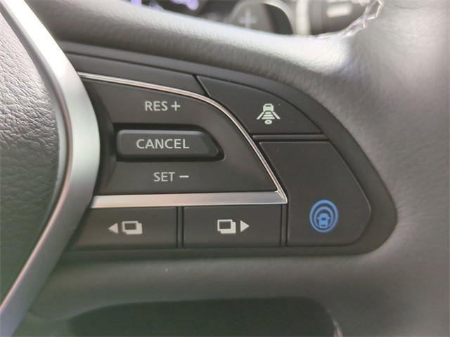 INFINITI QX55 Vehicle Full-screen Gallery Image 27