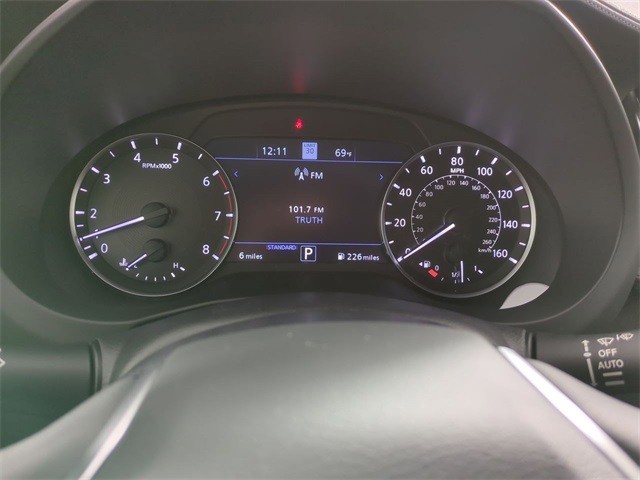 INFINITI QX55 Vehicle Full-screen Gallery Image 28