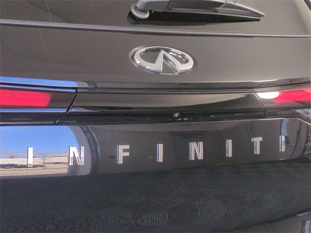 INFINITI QX60 Vehicle Full-screen Gallery Image 07