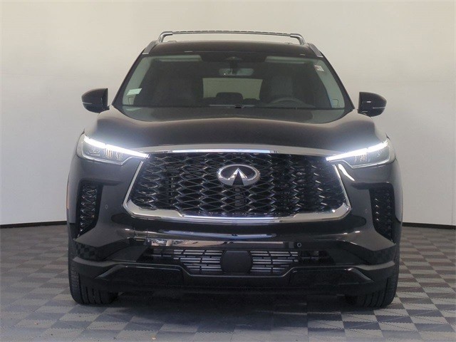 INFINITI QX60 Vehicle Full-screen Gallery Image 11