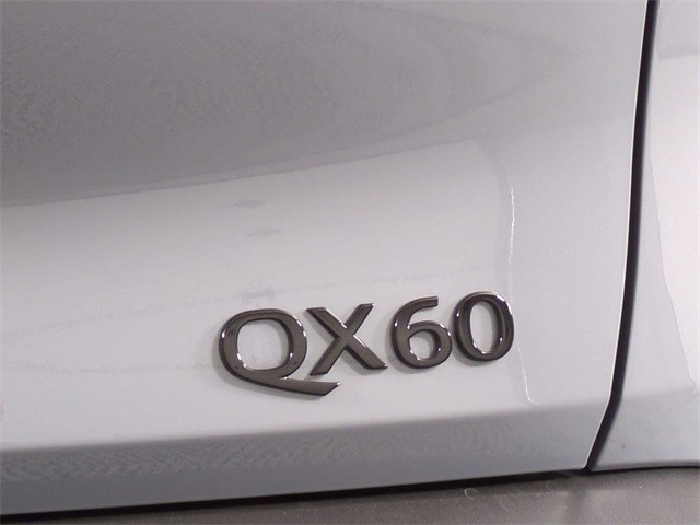INFINITI QX60 Vehicle Full-screen Gallery Image 07